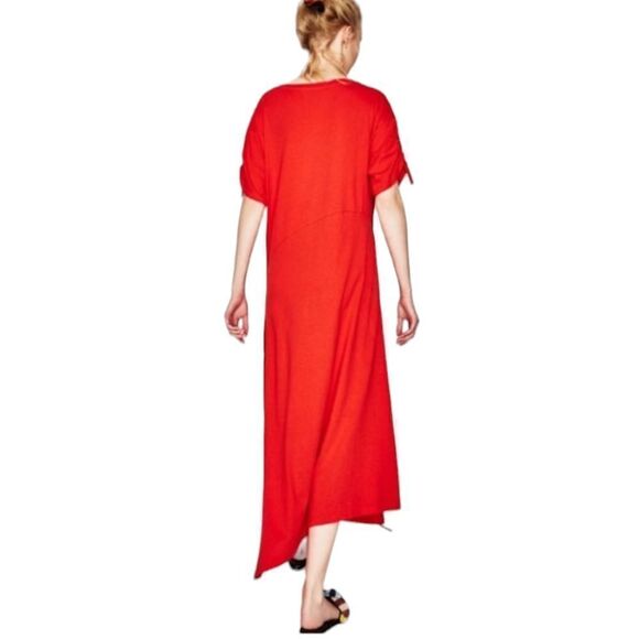 Zara   - Picture 5 of 14